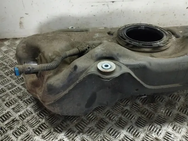 Tanque combustível Toyota OEM 77100-F4100 - Usado image 8