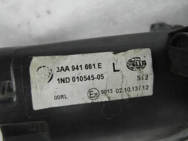 Lâmpada Halógena Frontal Esquerda VW Passat B8 image 4