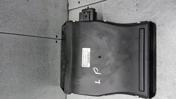 Réchauffeur d'air gauche OEM 4E0910013A pour Audi A8 D3 2002-2009 image 2