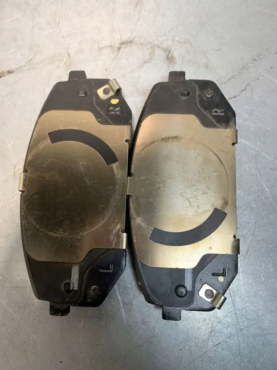 OEM FBZ23931 etujarrulevyt Hyundai Tucsonille image 4