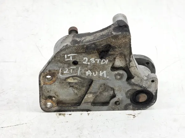 VW LT 2.8 TDI moottorin tuki OEM 9407060500 image 6