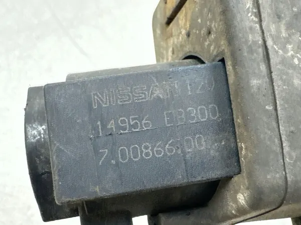 Válvula de controle de combustível Nissan Navara D40 2006 14956EB300 image 4