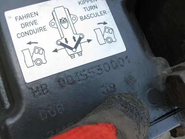 Mercedes Atego hytthyftpump OEM 0015530001 - Begagnad image 5