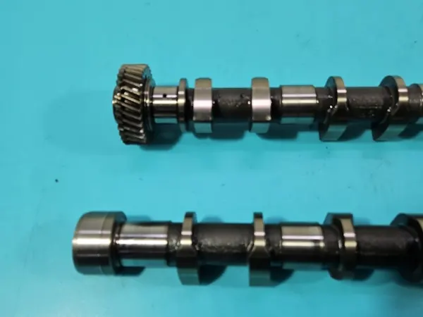 Cabeça de Cilindro OPEL para Zafira B 1.7 CDTI 125CV image 5