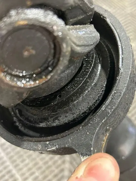 Arbre de transmission arrière BMW 3 (F30, F80) 8608536 image 2