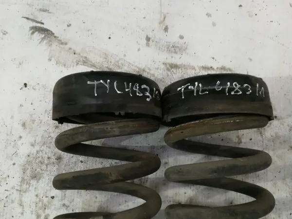 Achter verenset OEM Mercedes W201 190E (115) image 4