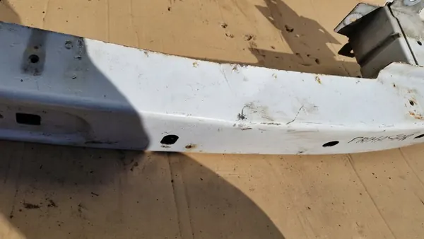 Rinforzo paraurti Opel Vivaro 2007 - 2014 image 6