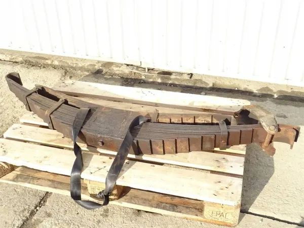 Vänster bakbladfjäder OEM LORK-714-1000016415 image 2