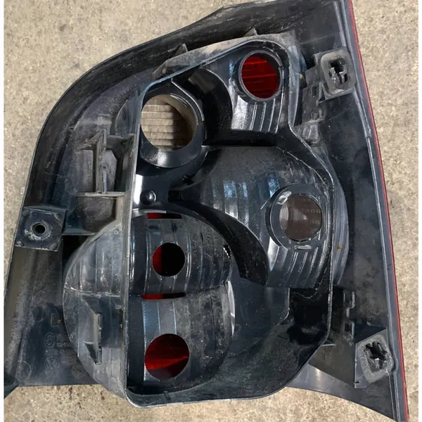 Luz Trasera Izquierda 6Q6945095G Volkswagen Polo image 3