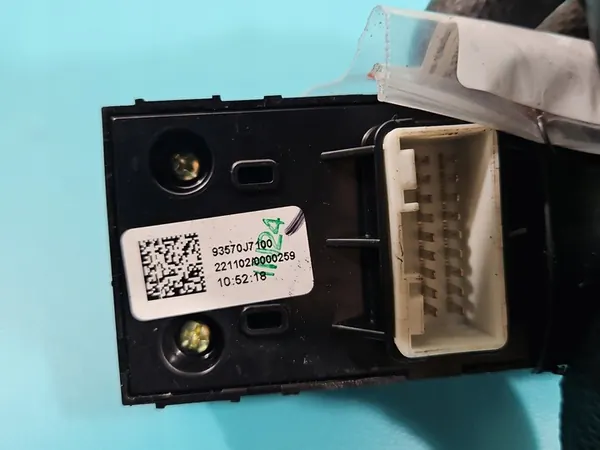 Interruptor de Janela 4X Kia Ceed III 18-21 image 4