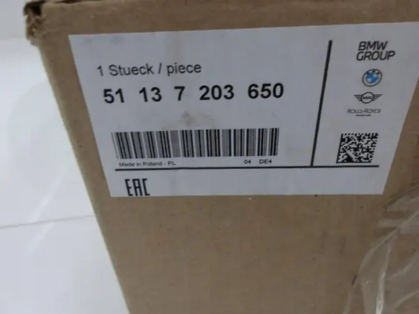 BMW 5 F10 F11 Grill Left Right OEM 51137203650 image 2