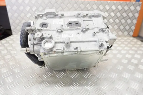 Inversor Toyota OEM G9200-42010 para RAV4 2.5 Híbrido image 10