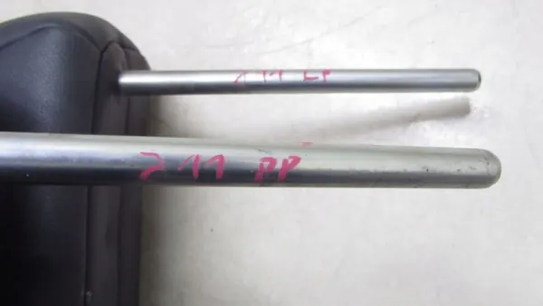 OEM 187/268 achterste hoofdsteun voor Hyundai IX35 - Gebruikt image 5
