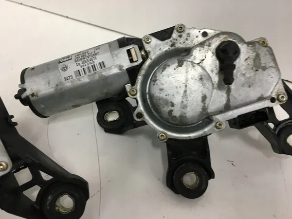 Heckwischermotor VW Passat B5 image 4