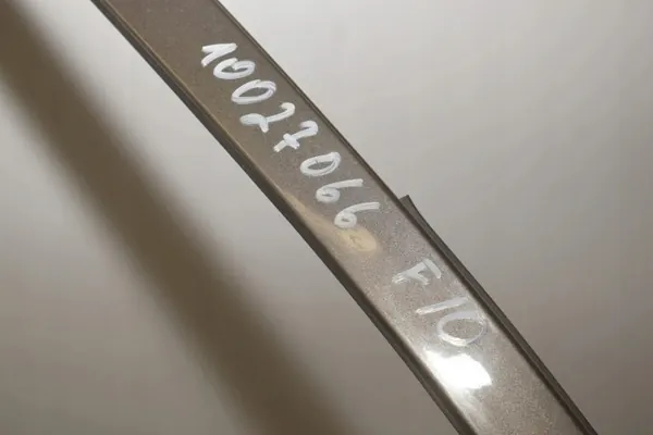 Moulure de toit gauche OEM 51137274739 pour BMW 5 F10 image 3