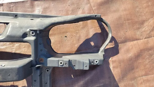 VW POLO 9N Frontverstärkung / 6Q0805588A image 6