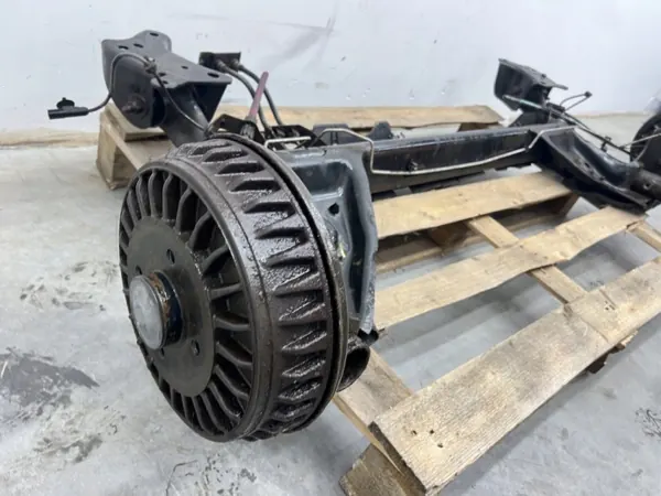 OEM MMAUTKO-27763 Achterophangingbalk Renault Captur image 4