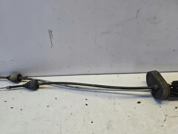 OPEL ZAFIRA C vaihteiston linkki OEM 55499540 AU4 F40 image 4