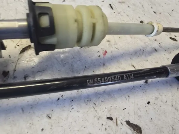 OPEL ZAFIRA C vaihteiston linkki OEM 55499540 AU4 F40 image 5
