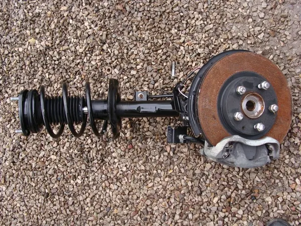 Amortisseur de fusée avant gauche Mazda 3 BP 2.0 Hybride BDEN34900A image 1