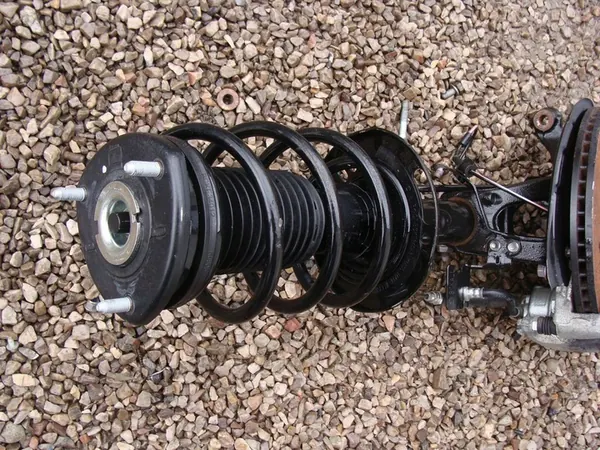 Amortisseur de fusée avant gauche Mazda 3 BP 2.0 Hybride BDEN34900A image 2