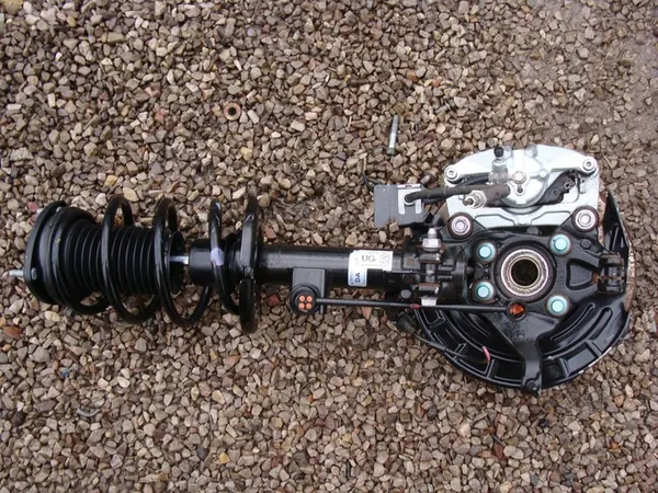 Amortisseur de fusée avant gauche Mazda 3 BP 2.0 Hybride BDEN34900A image 4