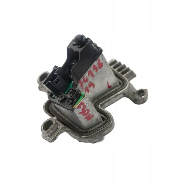 BMW F30 F31 LCI LED Blinker Modul vorne links 7419619 image 3