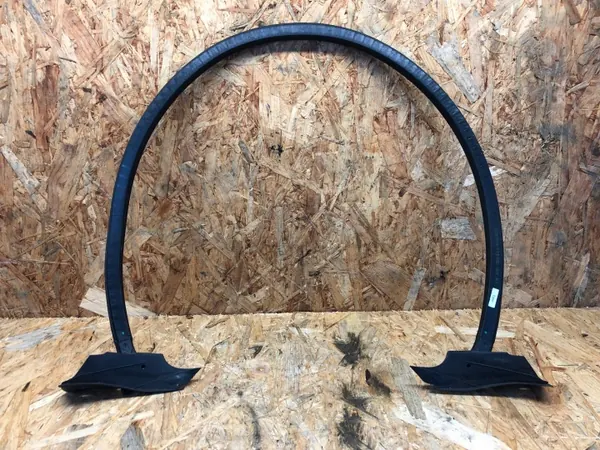 Junta de ventana trasera BMW F11 OEM 7206557 Usado image 2