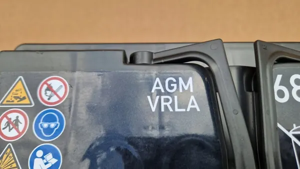 VARTA AGM Accu OEM 4P0915089C 68Ah 680A image 4