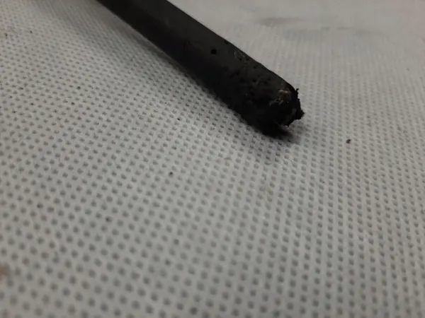 Antenne de toit Skoda OEM 6R0035501 - État utilisé image 2
