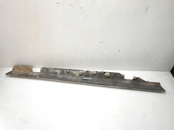 BMW 3 E46 Couvre-bas de seuil gauche OEM 8209755 image 3