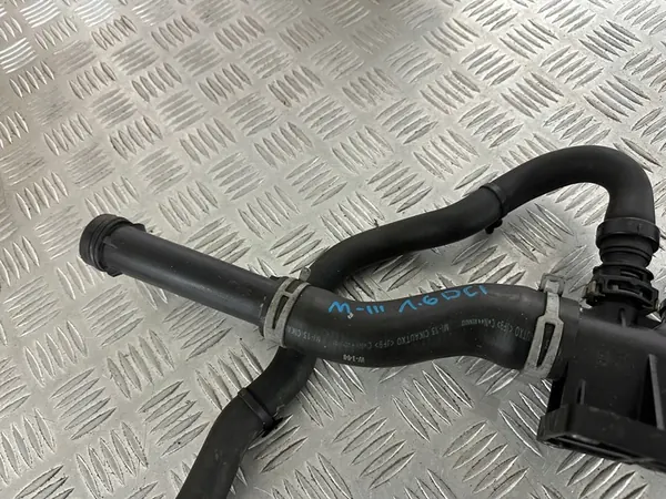 RENAULT MEGANE III 1.6 DCI Carcasa de Termostato 110617671R image 5