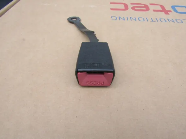 OEM 1248600169 Vänster fram säkerhetsbältesspänne Mercedes image 2