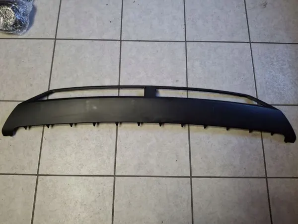 Spoiler parachoques delantero Hyundai Ioniq V OEM 86577-GI000 image 2