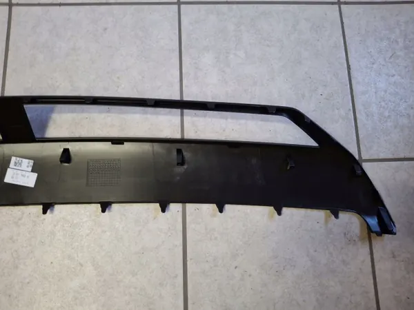 Spoiler parachoques delantero Hyundai Ioniq V OEM 86577-GI000 image 6