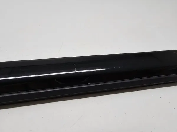 8W0853764D Audi A4 B9 Joint Racleur Droit Arrière image 3