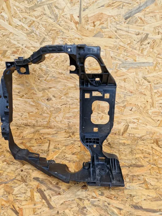 Rinforzo Anteriore Destro Porsche Macan 95B image 3