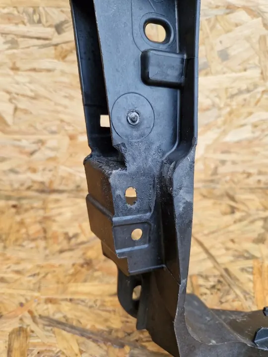 Rinforzo Anteriore Destro Porsche Macan 95B image 4