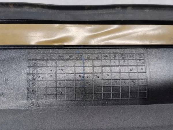 Seuil de porte droit Toyota CHR Hybrid image 8