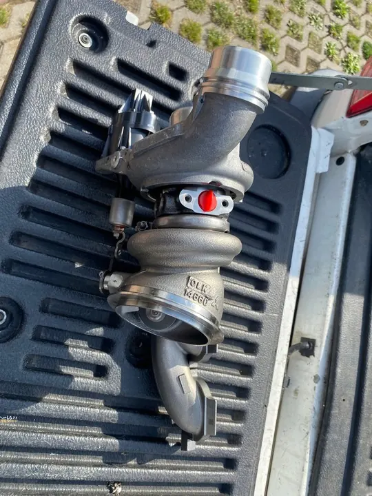 Turboalimentador BMW OE 8631700 image 2