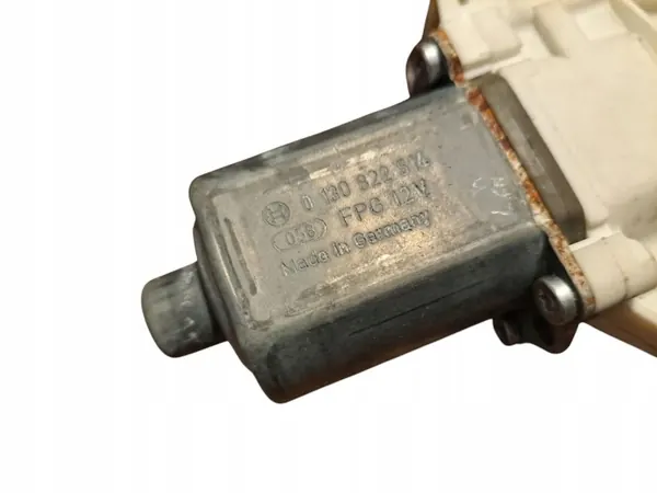 Linker achterdeur raammotor BMW 3 GT OEM 0130822514 image 3