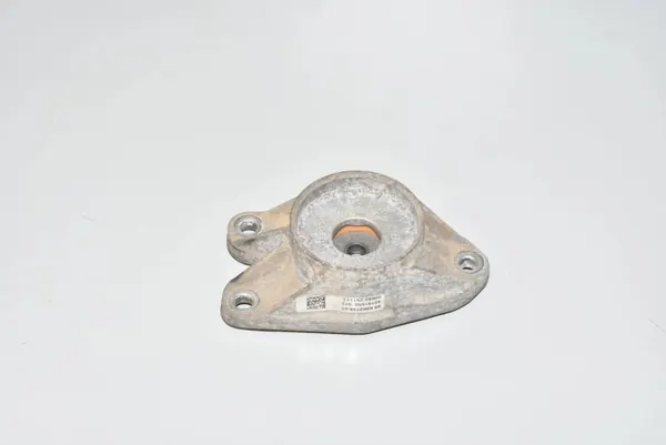 Hinterer linker Stoßdämpferhalter OEM 6862725 BMW 3 Touring image 2