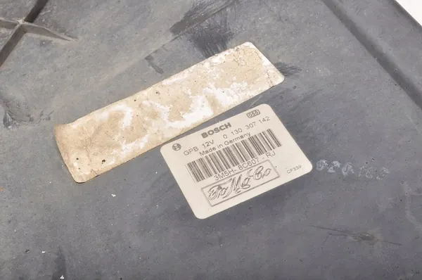 Volvo OE Kylarrubrik 3M5H-8C607-RJ image 2