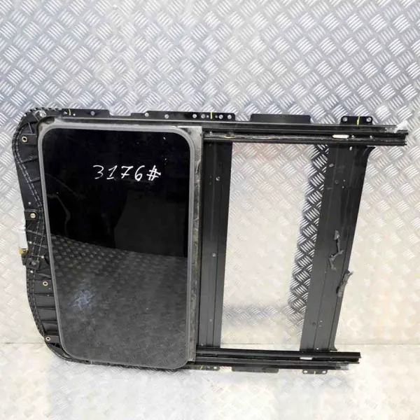 Schiebedach Maserati Quattroporte VI OEM 1561303900P Gebraucht image 2