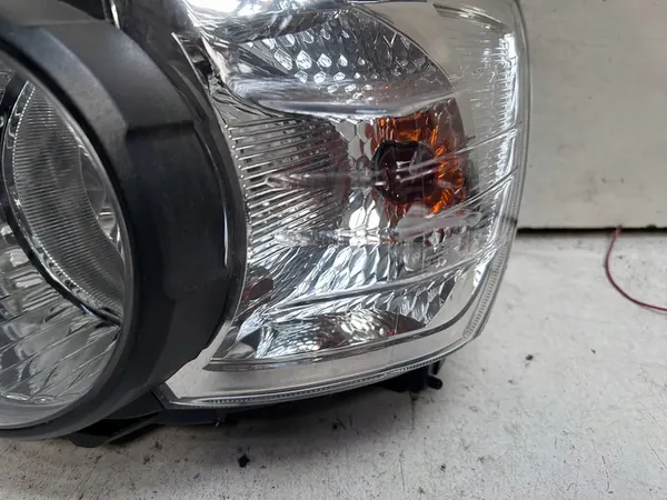 Faros izquierdo Chevrolet AVEO T300 96831061 image 2