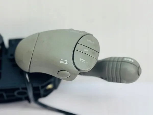 Gecombineerde schakelaar met lint Twingo 7701046629 image 2