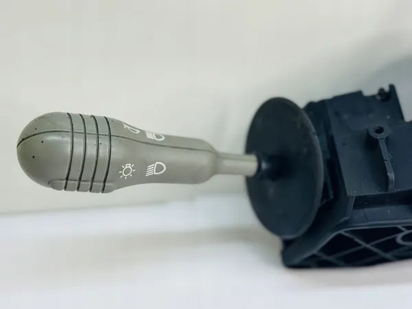 Gecombineerde schakelaar met lint Twingo 7701046629 image 5