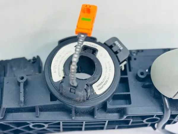 Gecombineerde schakelaar met lint Twingo 7701046629 image 6