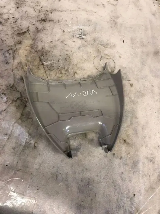 Carcaça espelho esquerdo Skoda OE OEM 657868437A Usado image 3