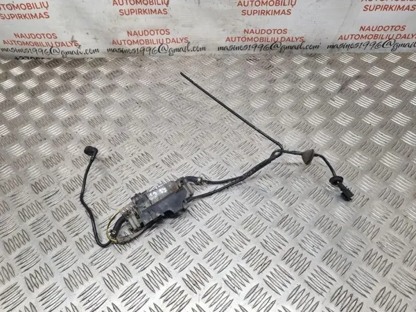 Polttoainepumppu OEM 1T0971913 VW Touran 2.0L image 2